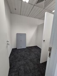Income At Raffles (D1), Office #553867411